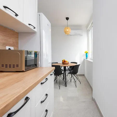 Urban Vibe Apartment *